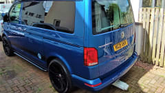Oceana – 4 berth Volkswagen campervan 
