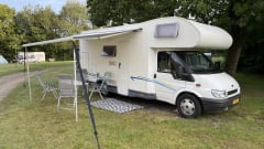 Karflash  – Fijne familiecamper. Jullie thuis op vakantie!