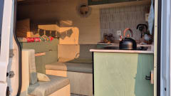 Blanche – 2p Volkswagen bus uit 2020