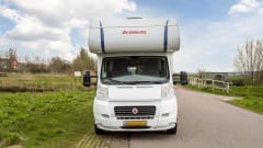 Dethleffs Advantage  – 4 person camper with bunk beds and air conditioning from 2011