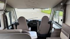 McLouis 873 – 5p McLouis integrated uit 2025