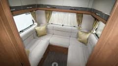 Mabel - The surf bus – Benvenuti nella nostra adorabile famiglia di lusso Autotrail Apache 700