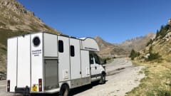 Balloo – Built for Off-Grid adventures, very high spec