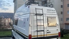 La Boheme – Explore the City with Our Classic T1 James Cook Van