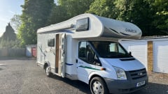 Flash – Chausson Flash 03 Motorhome - 6 birth