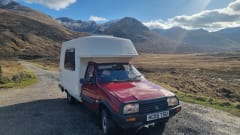 Eliza – Retro Romahome available for adventures