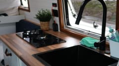 Olaf – Neat conversion Volkswagen Crafter L2H2
