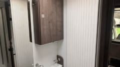 The Beast – 4p Benimar semi-integrato dal 2023