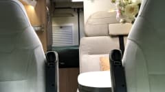 2p Fiat campervan uit 2021
