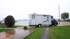 Glamper Camper – Hymer BMCT 680 5 persons!
