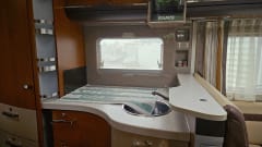 25 Year Edition – 4p Knaus semi-integrated uit 2014