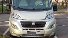 Ciro – Moderno, adatto allo smart working e ai nomadi digitali