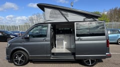 Pixie – 4 berth Volkswagen campervan from 2016
