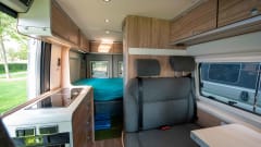Hymer Ayers Rock 2022 with sleeping roof for 2 or 4 people