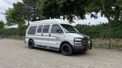 GMC v8 – 2p Other campervan from 1997