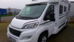 Max – Carado small practical camper