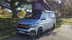 Wanderlust Wagon – *New* Ultimate Comfort 2021 Auto 4 Berth VW T6 Campervan with Heating