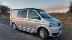 Clarence – Fully insured 4 berth motorhome to explore and enjoy Britain and Europe