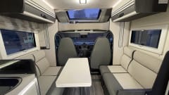 ChaCha – 4p Roller Team semi-integrated uit 2023
