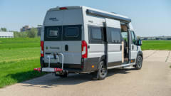 Easy Rider XL Knaus – Super luxurious new spacious bus camper, for tall people, automatic