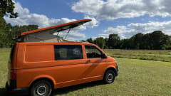 Van Tropez – New Conversion! Automatic VW Transporter w/5 seats