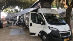Meijpol bus – Bus camper with lifting roof 