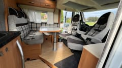 Camping-car LMC 4 personnes