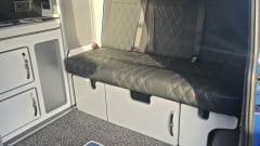 Casper – 4 berth Volkswagen campervan from 2021