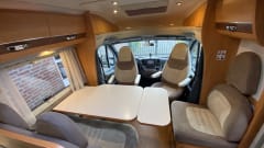 Lengtebedden! Adria Coral S670SL