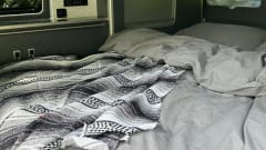 Luna – Luna luxury VW campervan SW everything included 