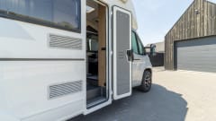 Compact luxury Sun Living semi-integrated from 2020