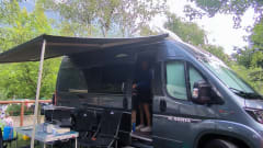 4p Adria Twin Family Van