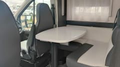 L2R – Comfort 2-4 berth, free WiFi & insurance 