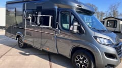 Saeftinghe – Available for rent in Spain from October 1st: Beautiful two-person LMC Camper 