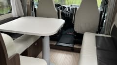 Sanssouci – 4p Benimar semi-integrated from 2018