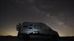 Donna – Adventurous 2p (+2 in tent) Volkswagen bus from 2015