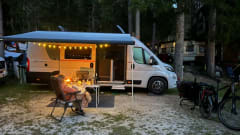 Fiat Livingstone Duo XL with electric lifting bed (3 sleeping places)