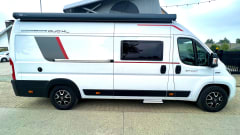 Loft On Wheels 3.0 – Roller team camper bus full option 4 persons