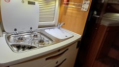 2p Hymer semi-integrated uit 2017