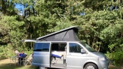 Silverboy – VW T5 camperbusje