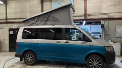 Aloha Beach Camper Aqua VW T6 California