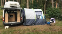 Nuggie – 4-5 seater 2008 Ford Nugget with high roof 