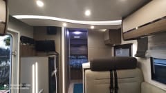 Camping Car 5 places   tout pour vous evader