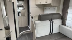 Bumble –  4 Berth Ford Chausson Welcome 