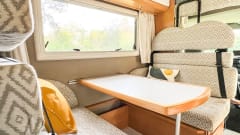 Perfect family camper with bunk bed