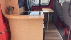 Schönes Feuerwehrauto für 4 Personen mit einem schönen Doppelbett