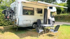 FamilyTime – 5p Knaus semi-integrated from 1996