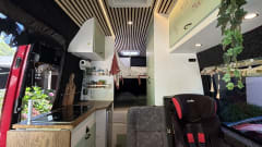 VW Crafter - Camping-car familial spacieux et surélevé. Idéal pour les familles et les personnes de grande taille.