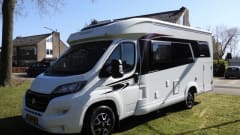 A compact, luxurious 2/3p camper BJ 2018