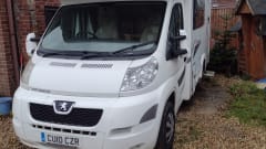 Beck's  – 4 berth Peugeot elddis auto quest 